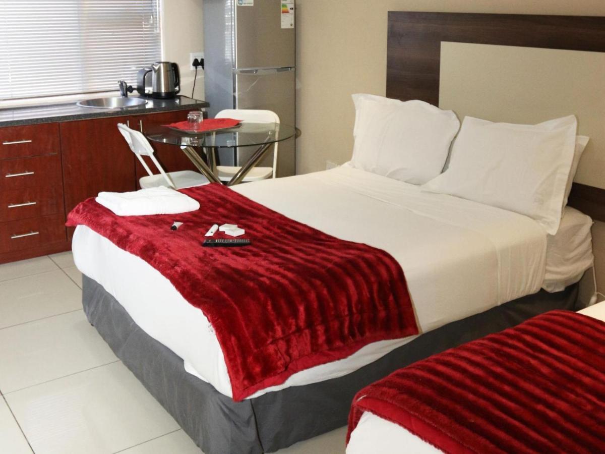 Eagle Nest Luxury Accommodation Roodepoort Buitenkant foto