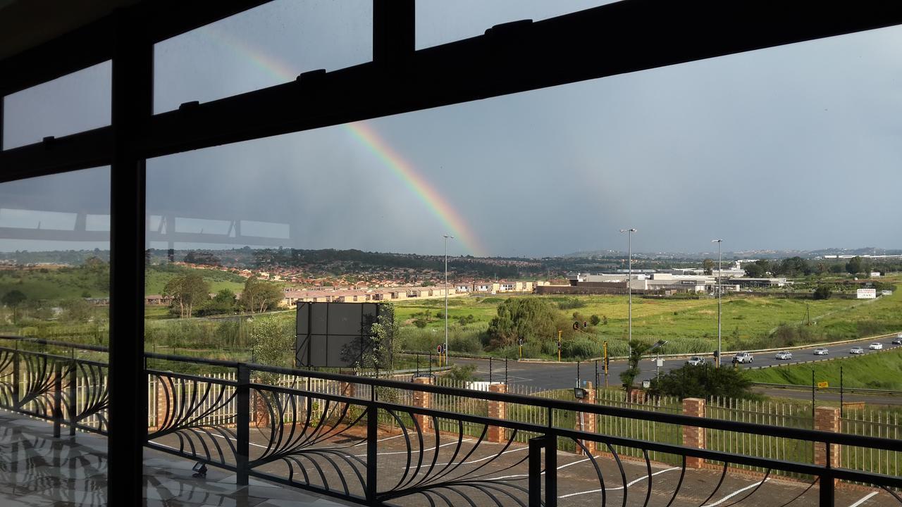 Eagle Nest Luxury Accommodation Roodepoort Buitenkant foto