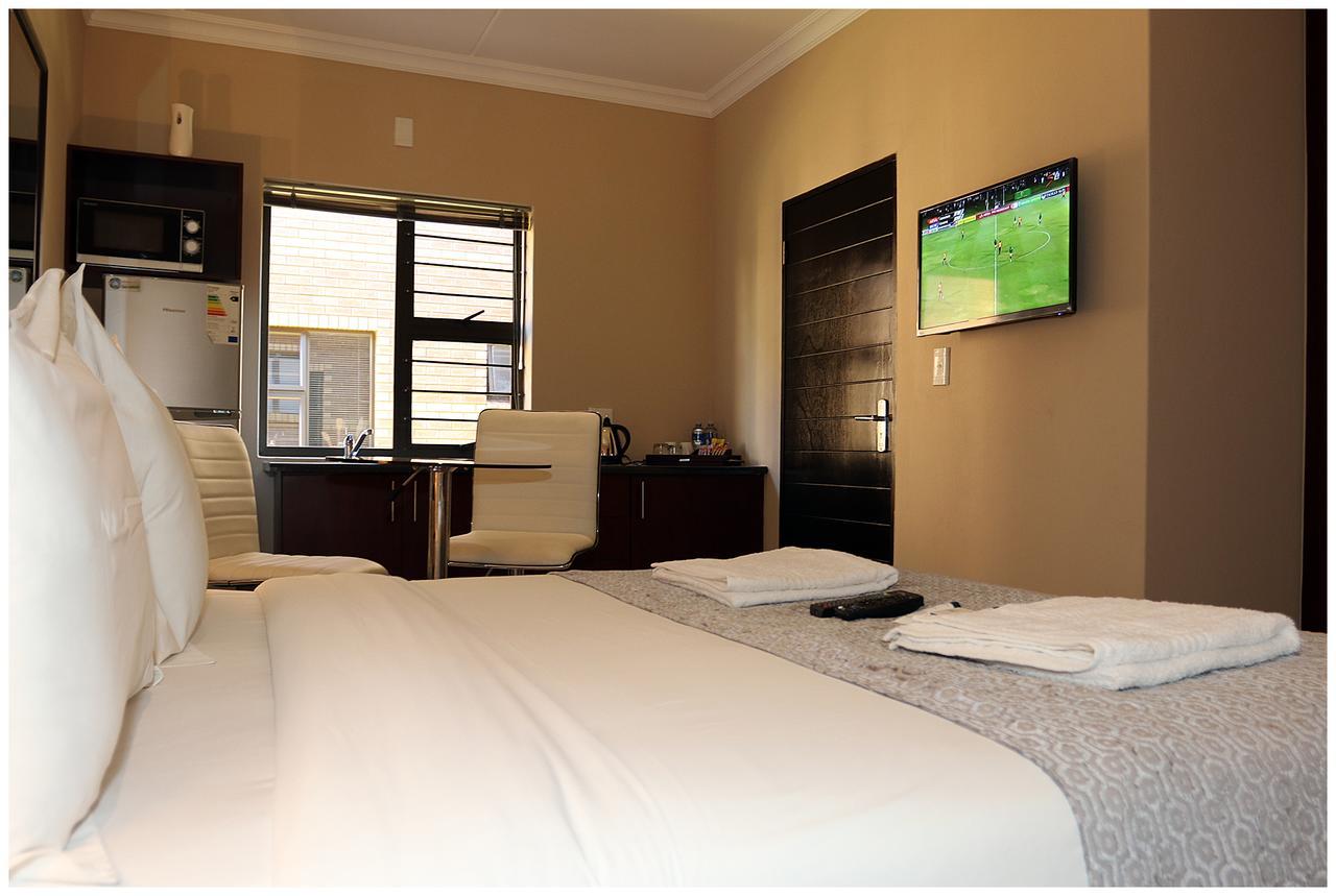 Eagle Nest Luxury Accommodation Roodepoort Buitenkant foto